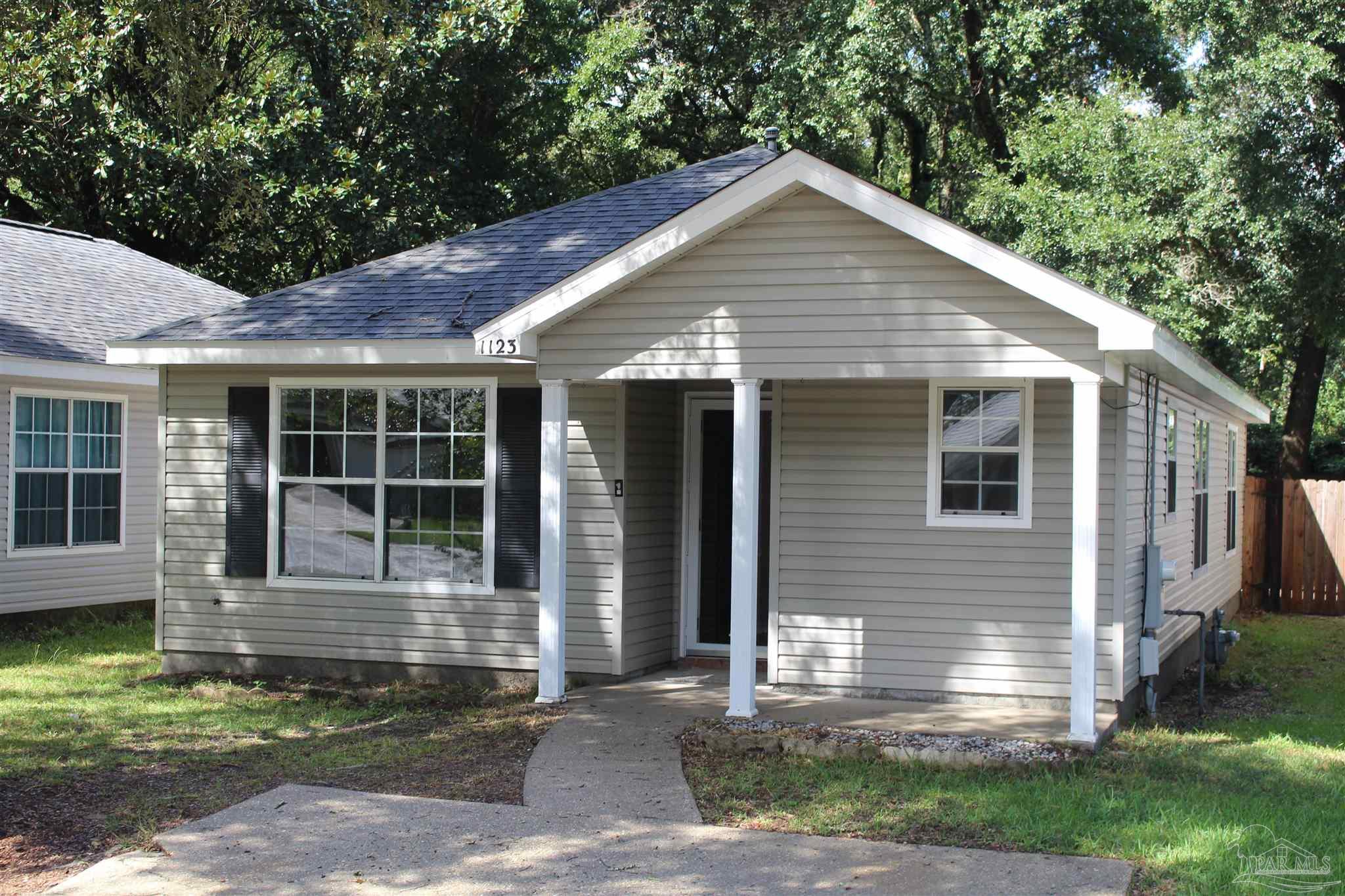 Merrie Way, Pensacola, FL 32514