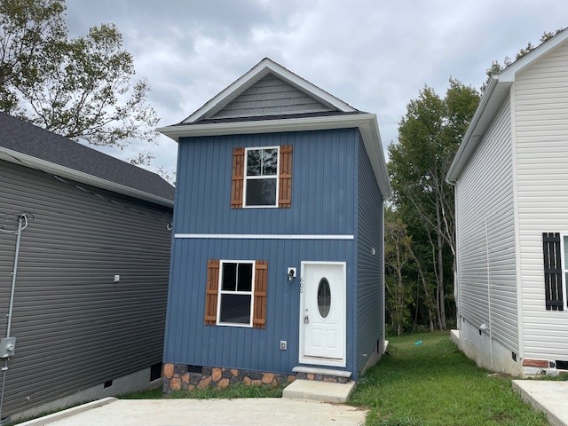 Volney St, Tullahoma, TN 37388