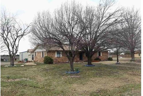 801 N Main St, Dodd City, TX, 75438-5222 | Card Image
