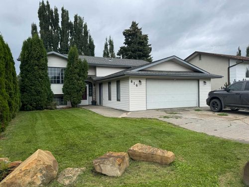 816 11 Ave Se, Slave Lake, AB, T0G2A3 | Card Image