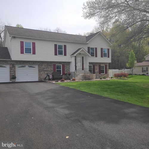 3 Stoddard Drive, Newark, DE, 19702 | Card Image