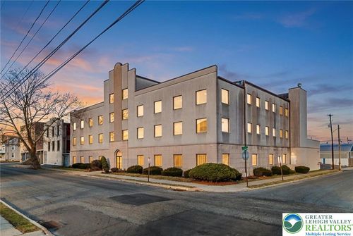 1227 W Liberty St, Allentown, PA, 18102-2615 | Card Image