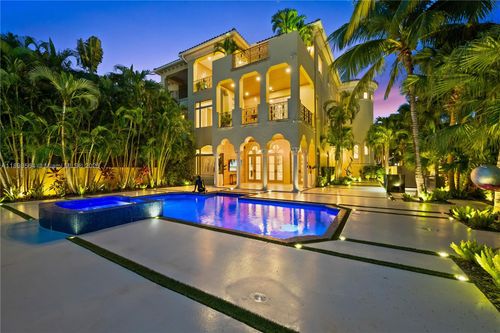 1530 Island Blvd, Aventura, FL, 33160-5016 | Card Image