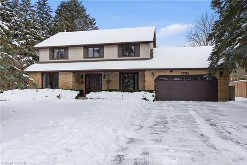 1416 Progreston Rd, Carlisle, ON, L0R1H3 | Card Image