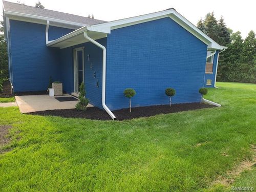 6-7460 M E Cad Blvd, Clarkston, MI, 48348-4270 | Card Image