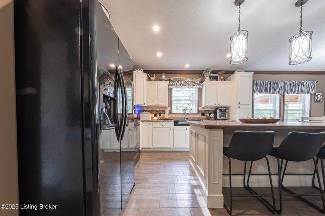 110 Barr Simmons Ln, House other with 3 bedrooms, 2 bathrooms and null parking in Mc Daniels KY | Image 20