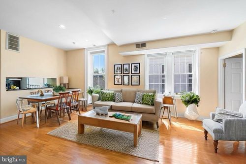 apt-11-308 S 13th St, PHILADELPHIA, PA, 19107-5939 | Card Image