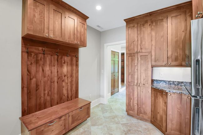 Mud Room | Image 28