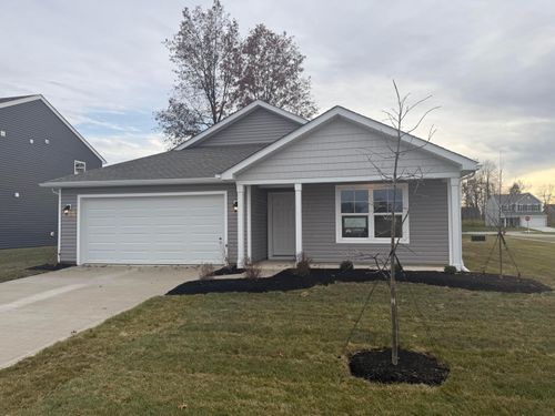 60 Cider Mill Dr, Ashville, OH, 43103-2308 | Card Image