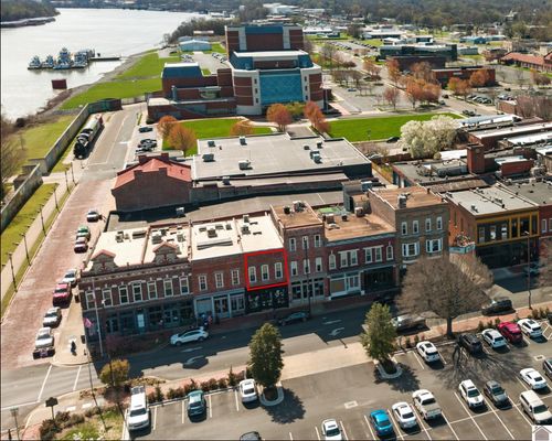 108 Maiden Aly, Paducah, KY, 42001-0705 | Card Image