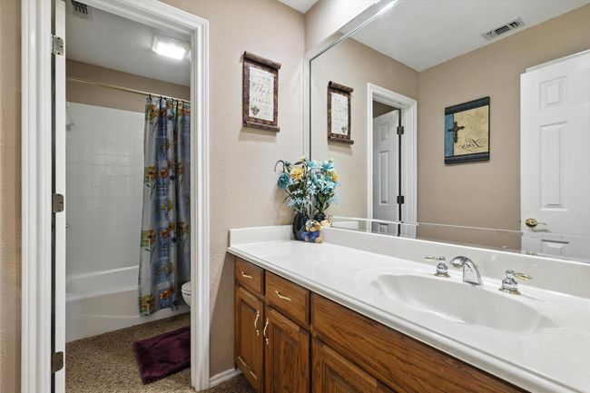 135 Woodstream Ct, House other with 4 bedrooms, 3 bathrooms and null parking in Cresson TX | Image 28