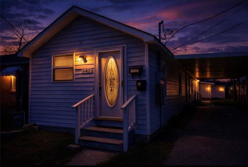 646 Avenue F, Westwego, LA, 70094 | Card Image