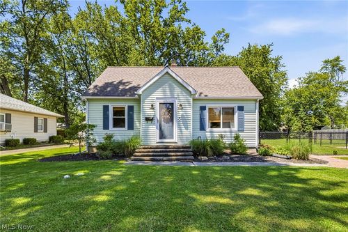 2027 W 16th Street, Ashtabula, OH, 44004 | Card Image