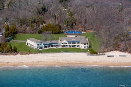 33 Beach Rd, Northport, NY, 11768-1126 | Card Image