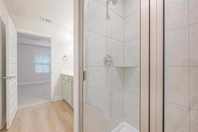 416 Bryan Way, House other with 4 bedrooms, 2 bathrooms and 2 parking in Angleton TX | Image 4