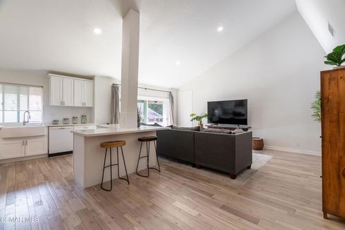 3-31550 Agoura Rd, Westlake Village, CA, 91361 | Card Image