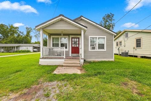 1564 W Main St, Schriever, LA, 70395-3541 | Card Image