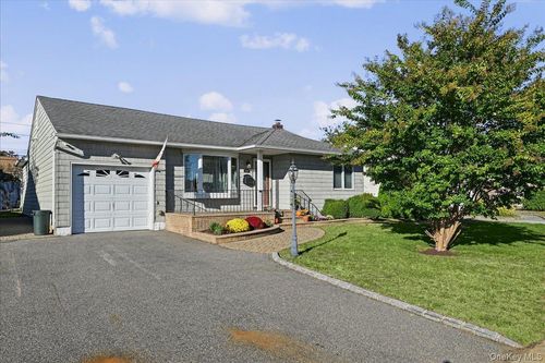 3209 Mark Alan Drive, Hempstead, NY, 11793 | Card Image