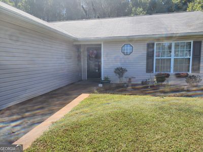 65 Canterbury Drive, House other with 3 bedrooms, 2 bathrooms and 2 parking in Grantville GA | Image 2