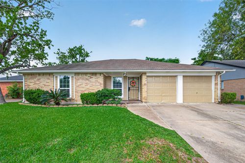 1327 Padstow Ln, Channelview, TX, 77530-2055 | Card Image