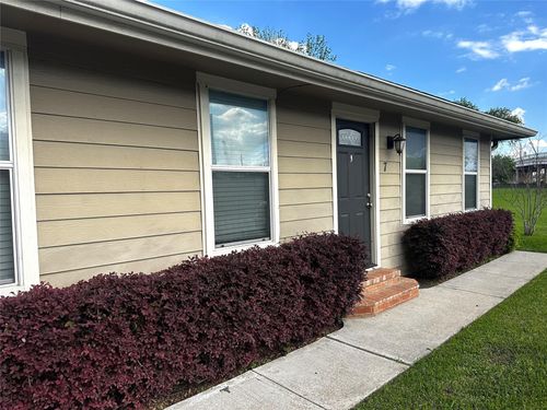7-507 Houston Street, Rosenberg, TX, 77471 | Card Image