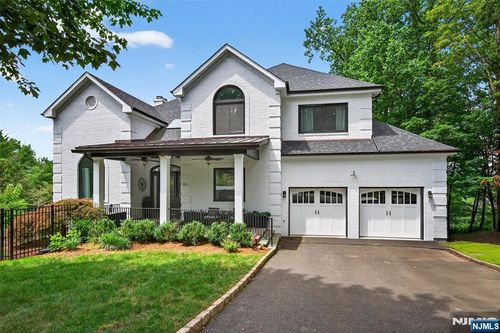 23 Pierson Ct, Mahwah, NJ, 07430-3506 | Card Image