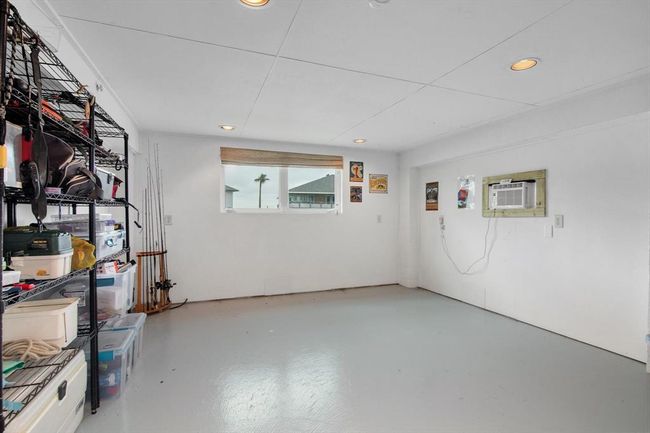 354 Ling Street, House other with 3 bedrooms, 3 bathrooms and 1 parking in Bayou Vista TX | Image 45