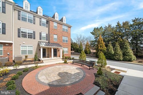 700 Pony Ln, WILMINGTON, DE, 19808-3075 | Card Image