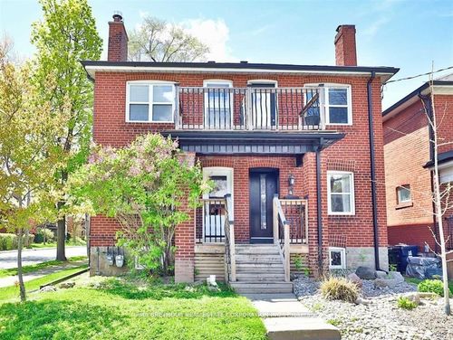 4 Belle Ayre Blvd, Toronto, ON, M4S2P7 | Card Image