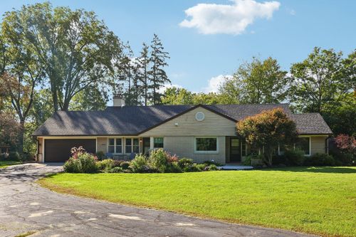 9151 W Grange Ave, Hales Corners, WI, 53130-1630 | Card Image