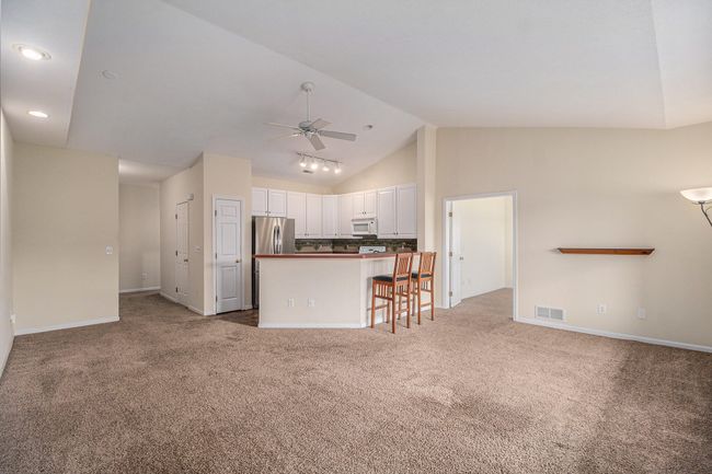 74 - 1493 Fox Pointe Cir, Condo with 2 bedrooms, 2 bathrooms and null parking in Ann Arbor MI | Image 5