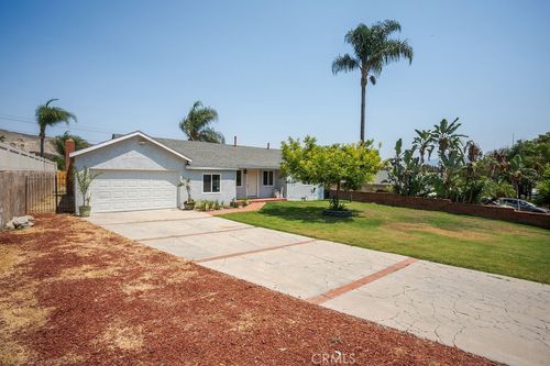 19170 Envoy Ave, Corona, CA, 92881-3801 | Card Image