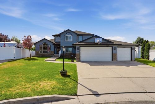 1708 E Houghton Ct, Spokane, WA, 99217-8765 | Card Image