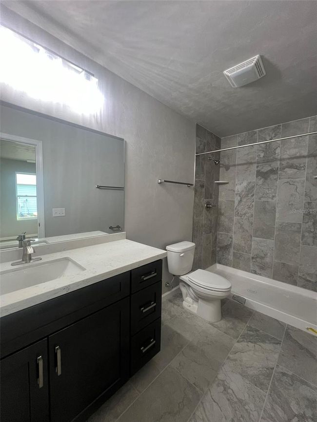 Master Bath | Image 10
