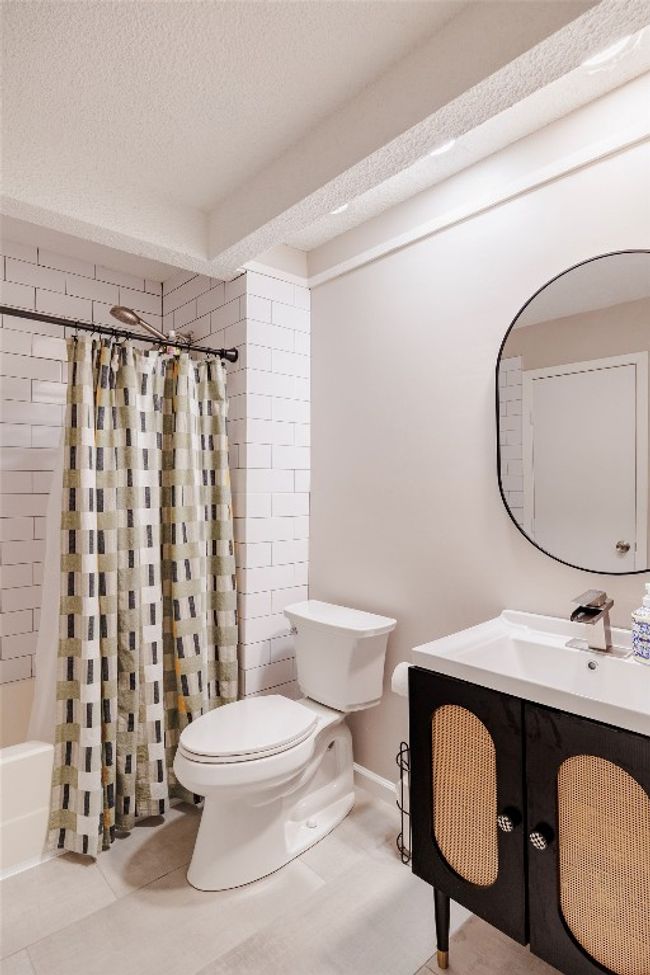 APT-14 - 1748 Ohlen Rd, Condo with 2 bedrooms, 2 bathrooms and 1 parking in Austin TX | Image 13