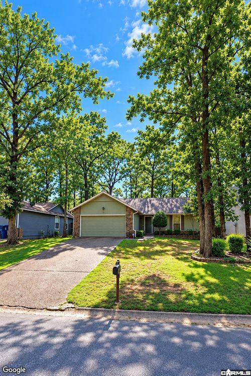 25 Oak Ridge Dr, Maumelle, AR, 72113-6849 | Card Image
