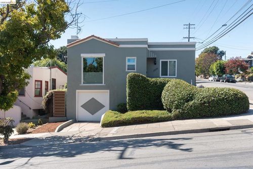 2549 Monticello Ave, Oakland, CA, 94601-5503 | Card Image