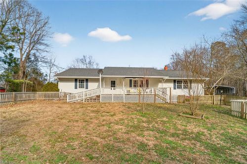 10083 Burkes Pond Rd, Gloucester, VA, 23061 | Card Image