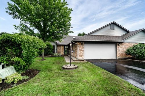1911 Wedgewood Cir, Springfield, OH, 45503-1764 | Card Image
