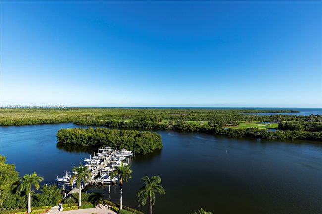APT-101 - 13611 Deering Bay Dr, Condo with 3 bedrooms, 4 bathrooms and null parking in Coral Gables FL | Image 26