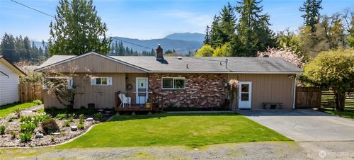 310 E Hillcrest Drive, Port Angeles, WA, 98362 | Card Image
