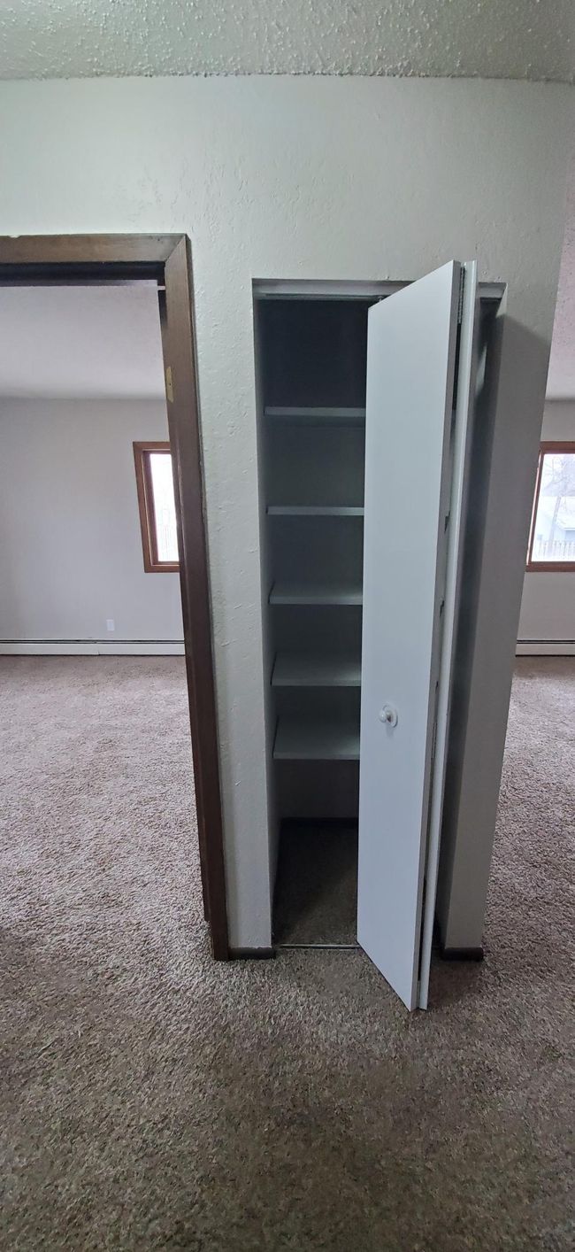 Hallway Linen Closet | Image 9