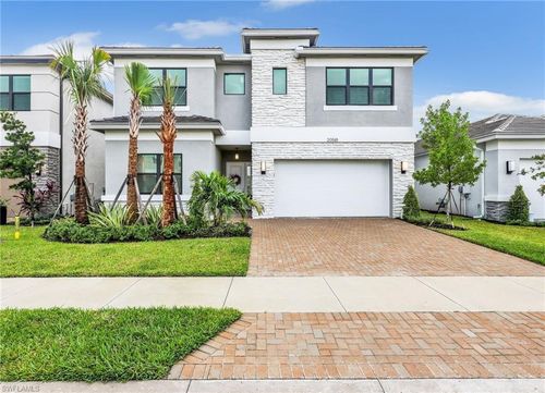 20581 Fair Oak Ln, ESTERO, FL, 33928-4095 | Card Image