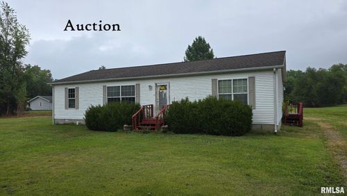 104 Hickory St, Harrisburg, IL, 62946-3416 | Card Image