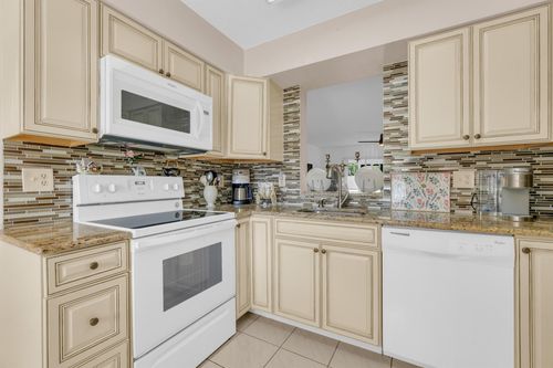 apt-109-7301 Amberly Ln, Delray Beach, FL, 33446-2904 | Card Image