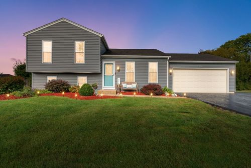 751 Cypress Ln, Carol Stream, IL, 60188-9197 | Card Image