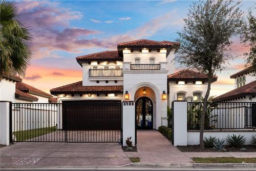 5101 Pecan Ave, McAllen, TX, 78501-3192 | Card Image