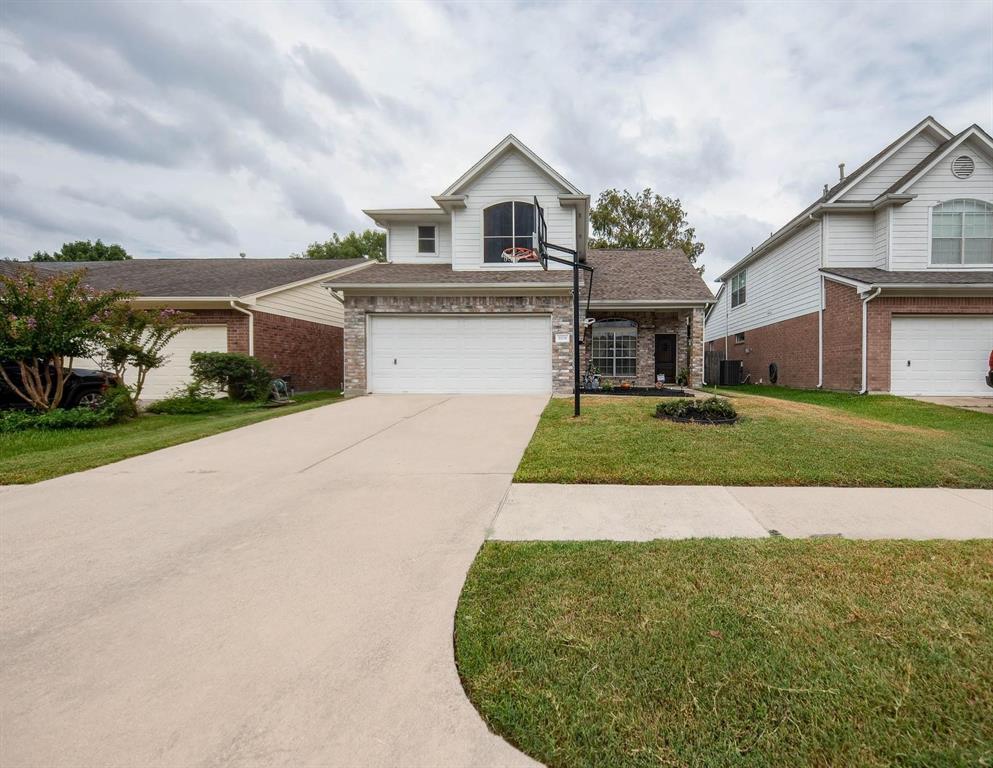 Rockcliff Ct, Charlotte, NC 28210
