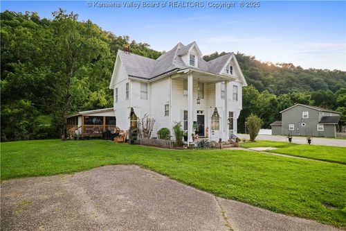 630 Park Ave, Danville, WV, 25053-9002 | Card Image