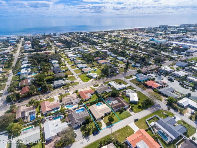 4708 Fairview Dr, House other with 4 bedrooms, 2 bathrooms and null parking in Cocoa Beach FL | Image 36